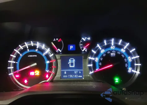 2015 Toyota 4Runner Trd Pro z USA, uszkodzony, nr VIN JTEBU5JR1F5210024